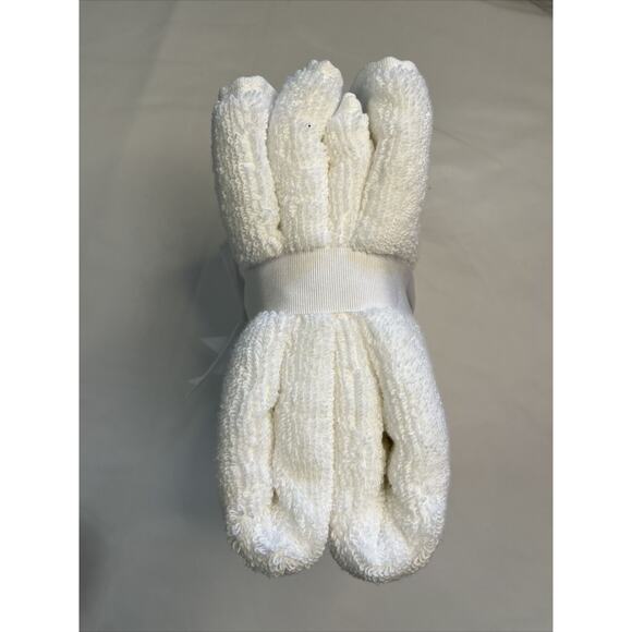 Martha Stewart Plush Hand Towels Everyday White 16x30 Inch Cotton Set of 2 - Picture 6 of 7